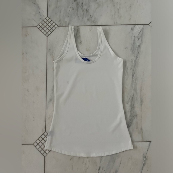 Kit & Ace white tank top size small - Picture 1 of 3